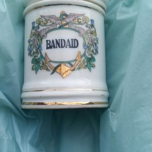 Vintage ceramic 4pc apothecary jars set